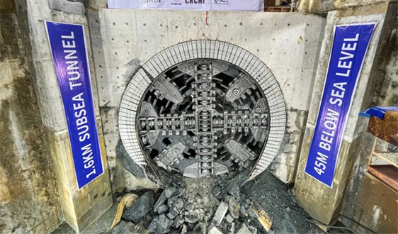 铁建重工“海峡快线号”盾构机助力新加坡跨海输水隧道工程顺利贯通